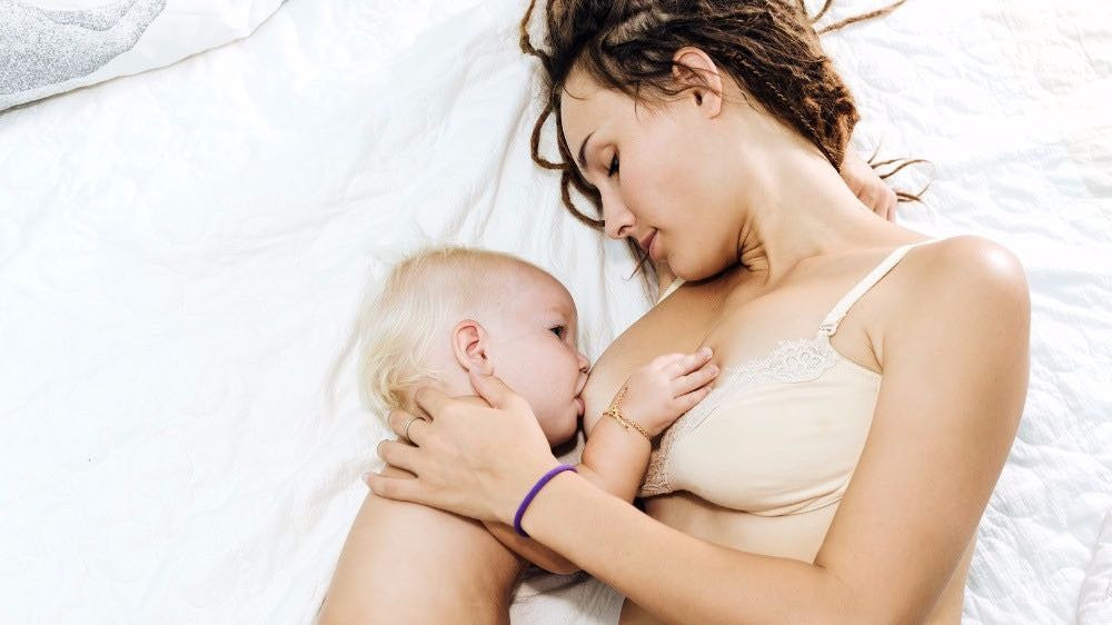 Falling Asleep While Nursing: Is It Okay to Breastfeed All Night? –  Happiest Baby
