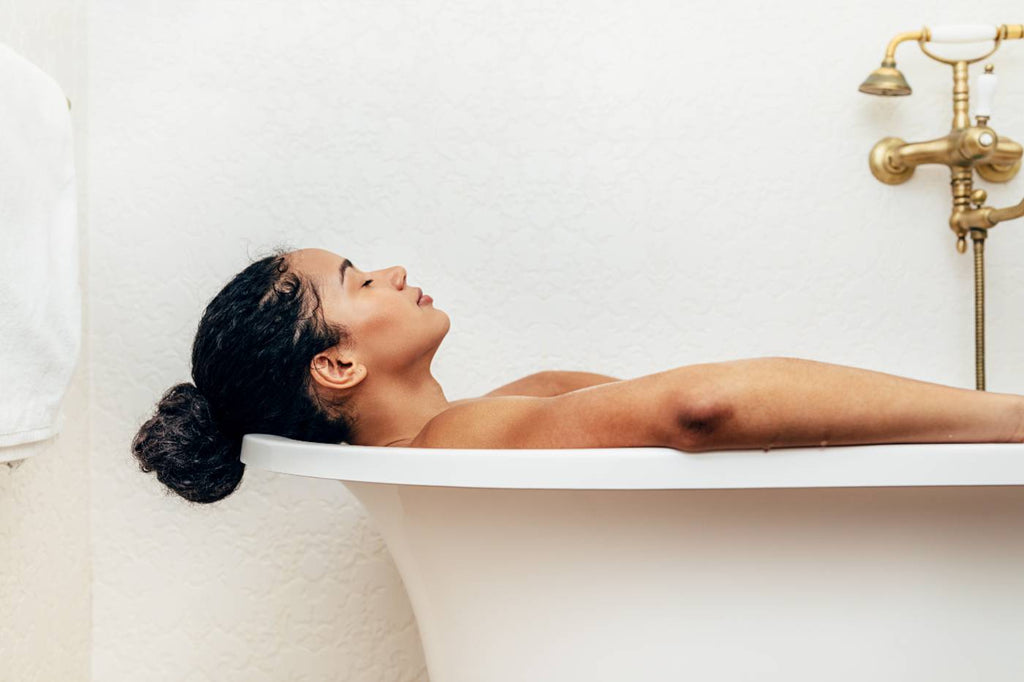 Taking Baths While Pregnant: Is It Safe?