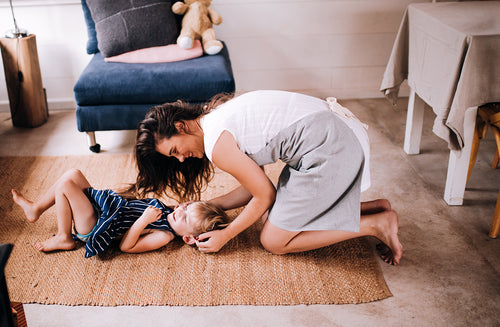 5 Ways to Give Your Toddler’s Good Behavior the Green Light