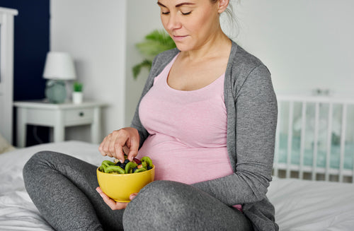 25 Healthy Foods to Satisfy Pregnancy Cravings (Even the Weird Ones!)