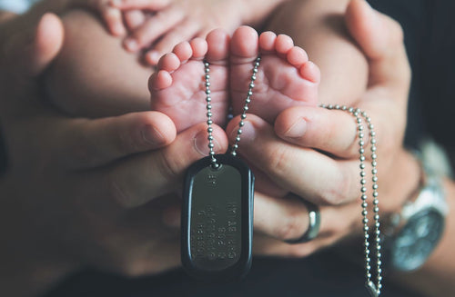 During Dad’s Deployment, SNOO Was a “Helping Hand” for This Military Mom